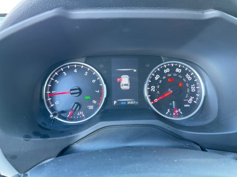 2022 Toyota RAV4 XLE