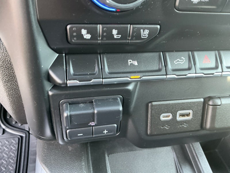 2022 Chevrolet Silverado LTD High Country