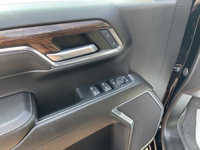 2024 GMC Sierra Elevation