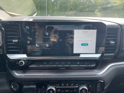 2025 GMC Sierra SLT