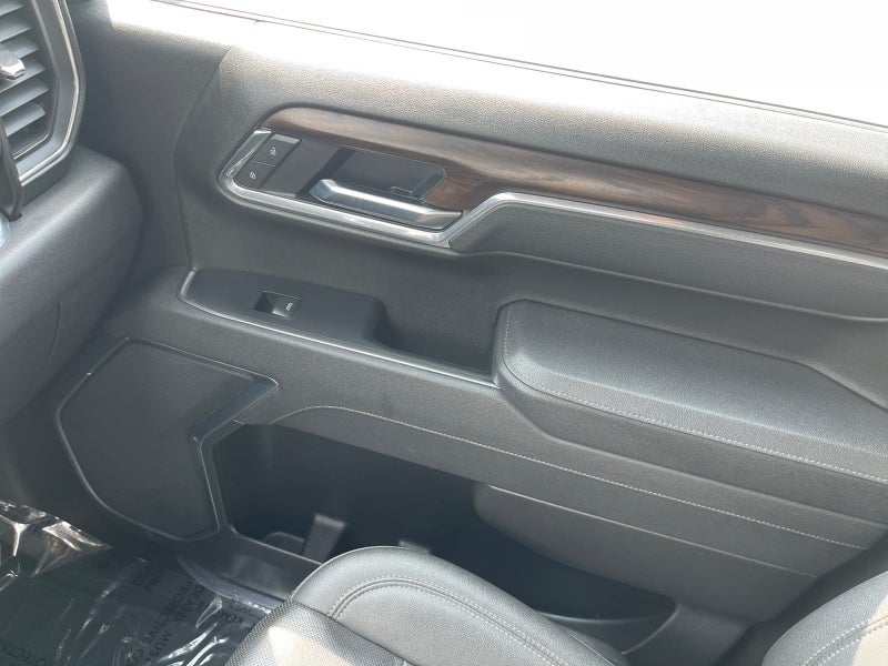 2025 GMC Sierra SLT