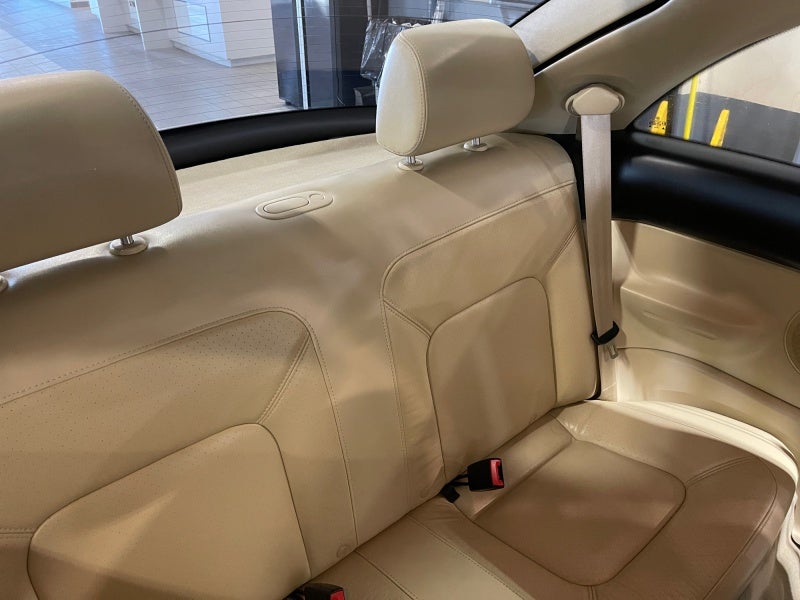 2007 Volkswagen Beetle 2dr Auto Coupe