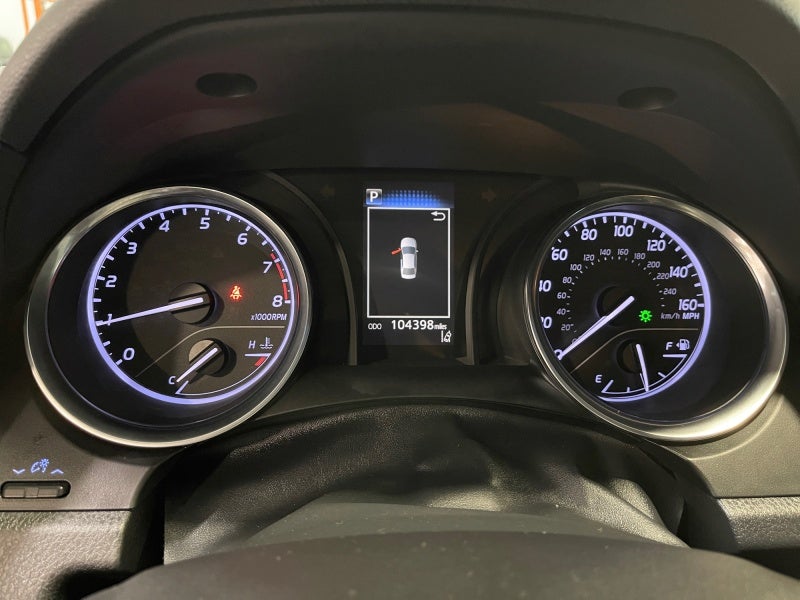 2018 Toyota CAMRY SE