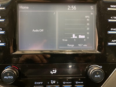 2018 Toyota CAMRY SE