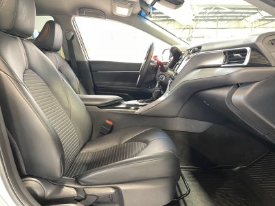 2018 Toyota CAMRY SE