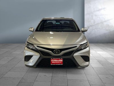 2018 Toyota CAMRY SE