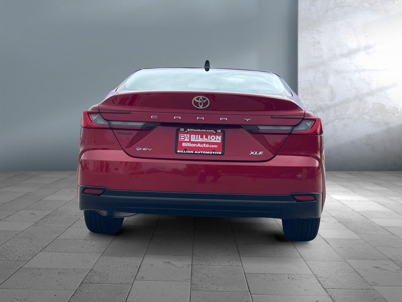 2025 Toyota CAMRY XLE