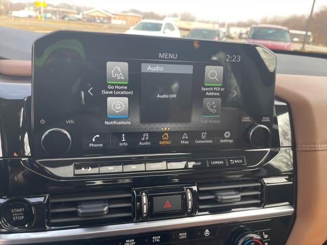 2025 Nissan Pathfinder Platinum