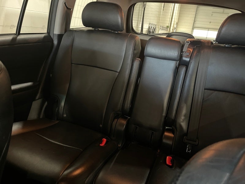 2012 Toyota HIGHLANDER SE