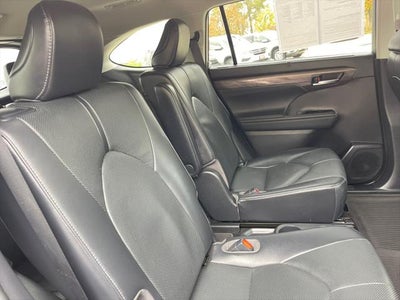 2021 Toyota HIGHLANDER Limited