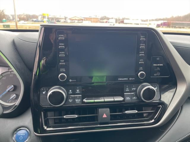 2022 Toyota HIGHLANDER HYBRD Hybrid XLE