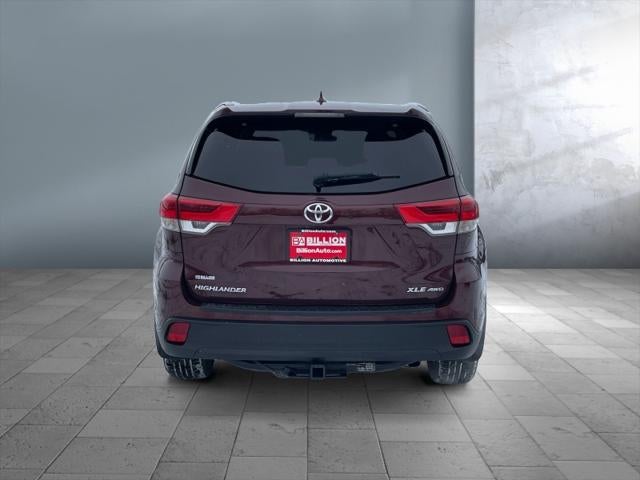 2019 Toyota HIGHLANDER XLE