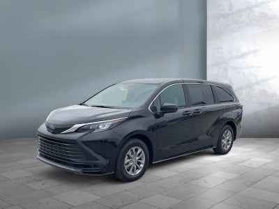 2025 Toyota SIENNA LE LE