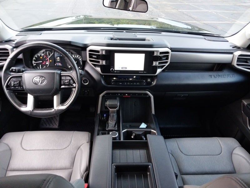 2024 Toyota TUNDRA 4X4 SR5