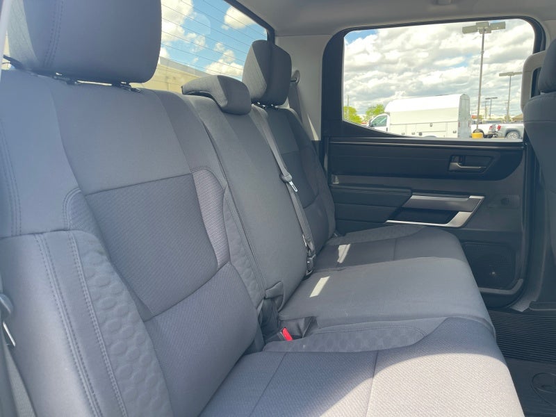 2023 Toyota TUNDRA 4X4 SR5