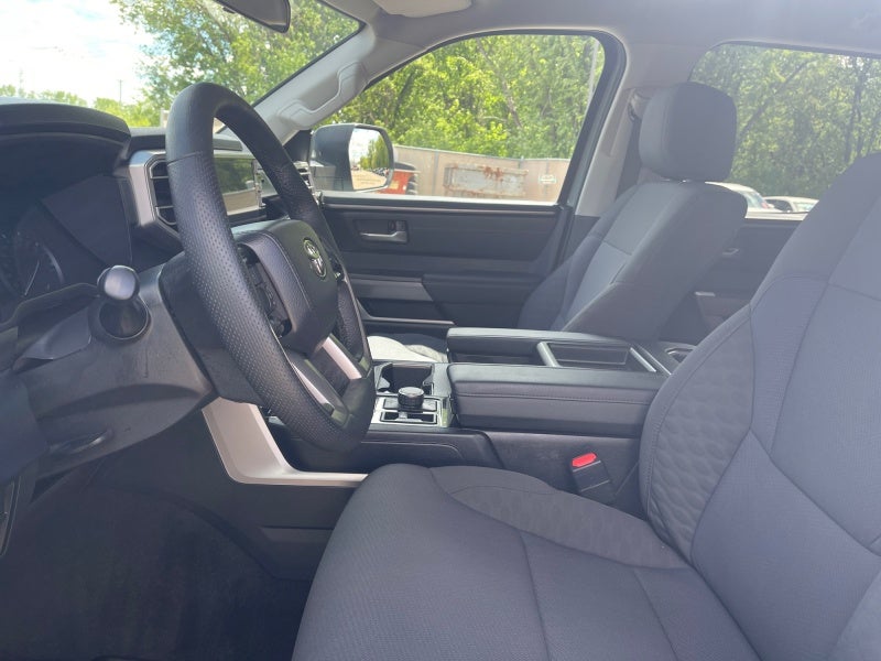 2023 Toyota TUNDRA 4X4 SR5