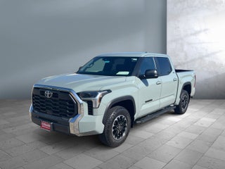 2025 Toyota TUNDRA 4X4 SR5