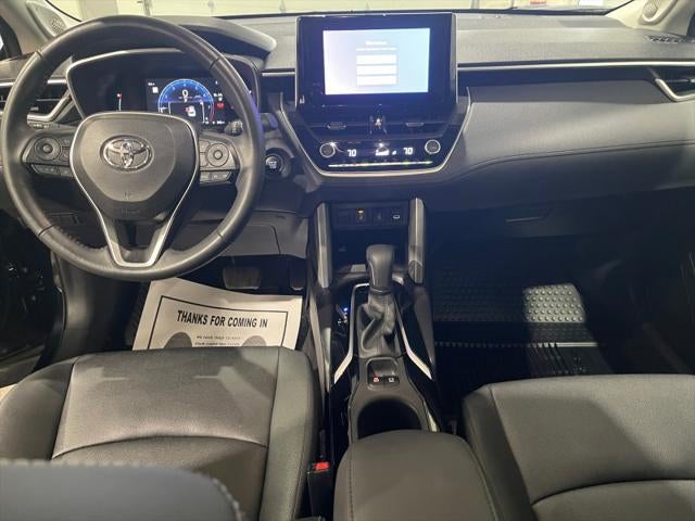 2024 Toyota Corolla Cross XLE