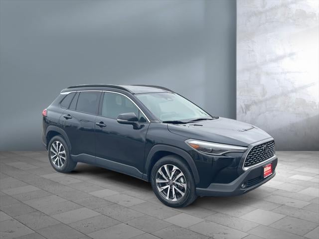 2024 Toyota Corolla Cross XLE