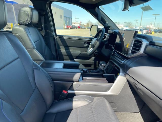 2024 Toyota SEQUOIA 4WD Platinum