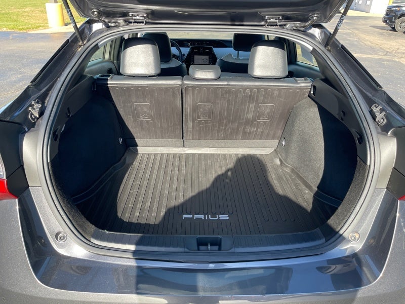 2020 Toyota PRIUS XLE