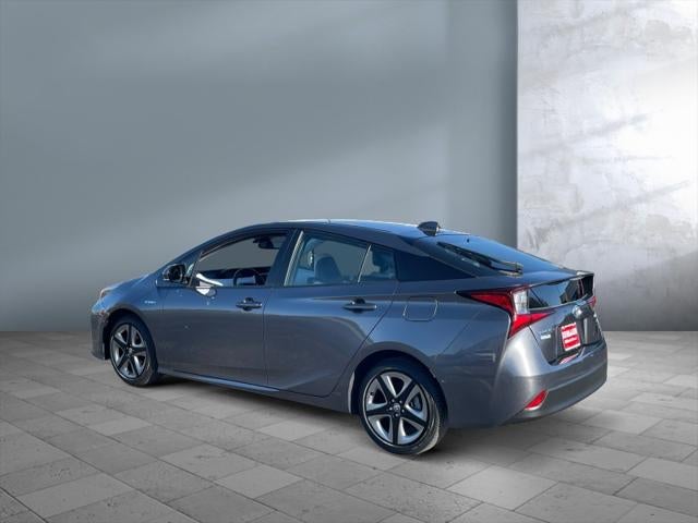 2020 Toyota PRIUS XLE