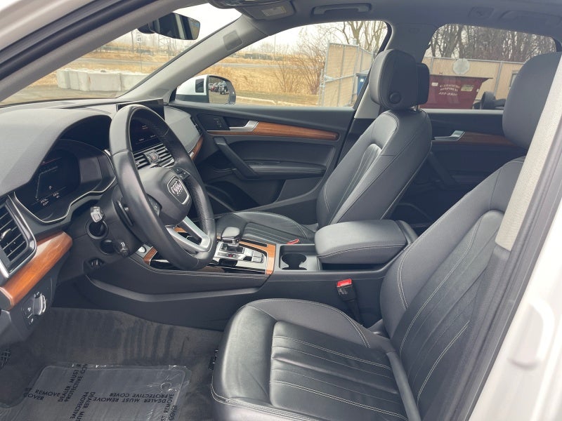 2023 Audi Q5 S line Premium Plus