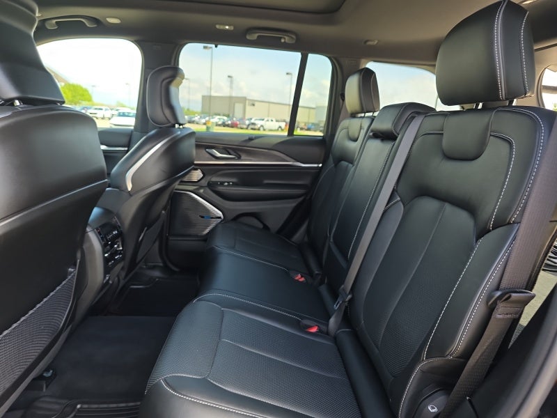 2024 Jeep Grand Cherokee 4xe Overland