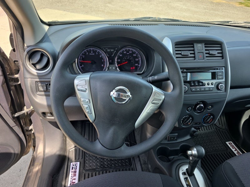 2017 Nissan Versa Sedan SV