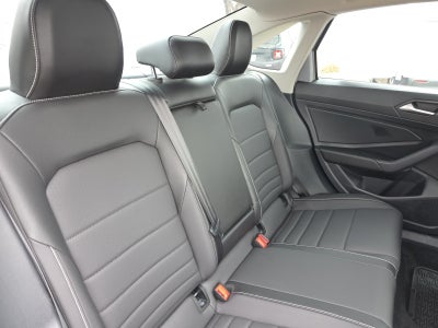 2022 Volkswagen Jetta SE