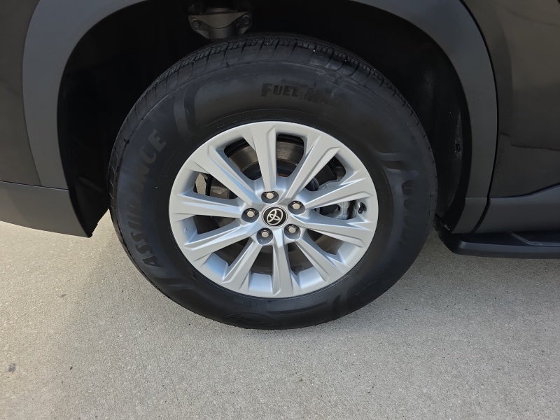 2025 Toyota Grand Highlander Base