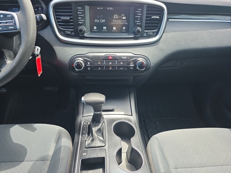2020 Kia Sorento LX V6