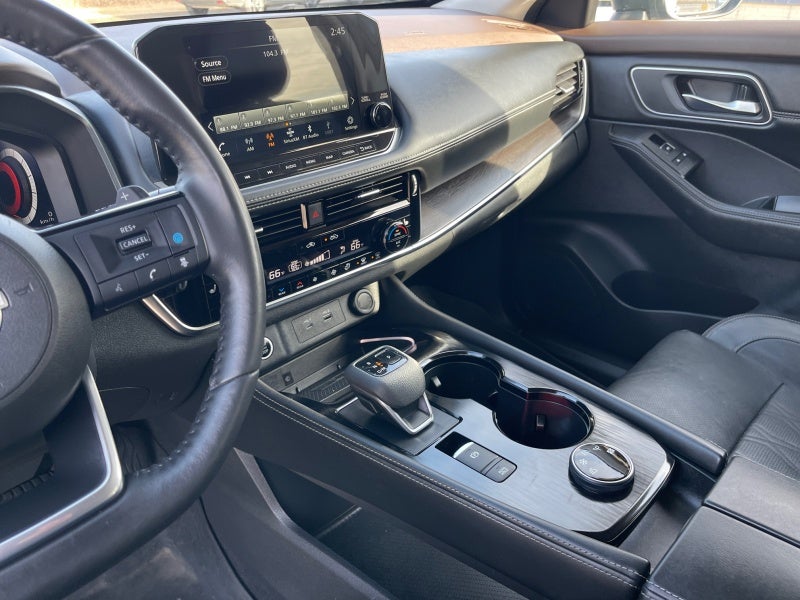 2022 Nissan Rogue Platinum