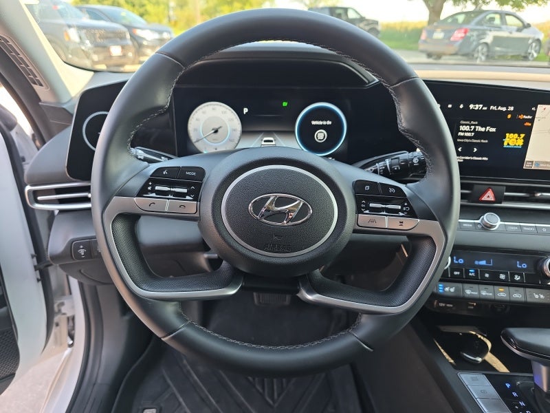 2023 Hyundai Elantra Hybrid Limited