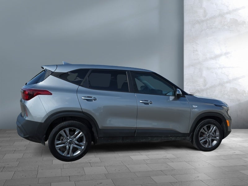 2023 Kia Seltos LX