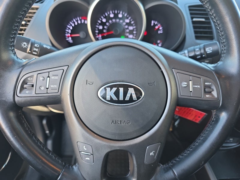 2013 Kia Soul +