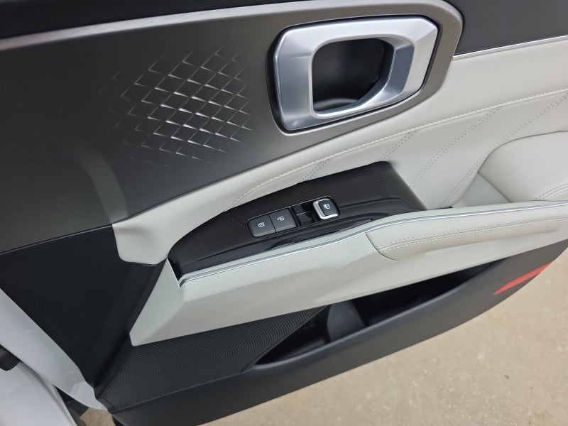 2022 Kia Sorento Plug-In Hybrid SX