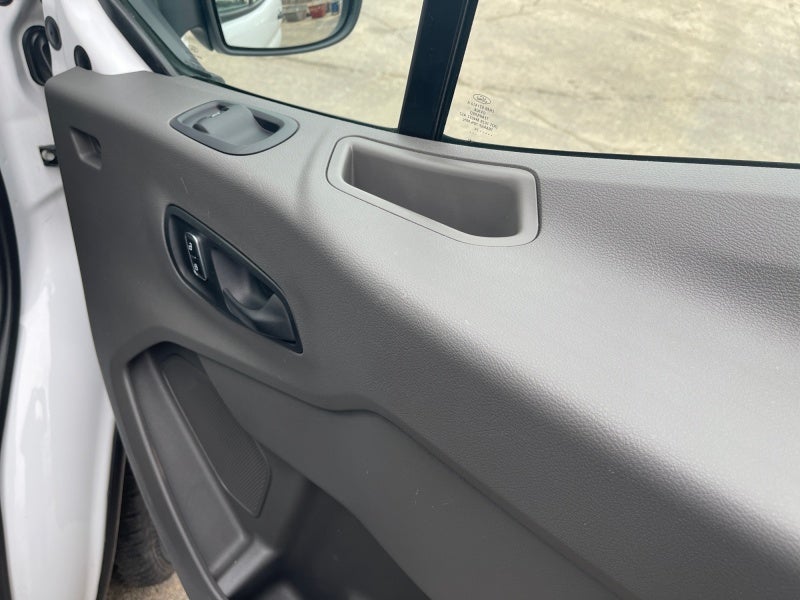 2024 Ford Transit Passenger Wagon XL