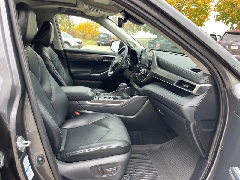 2021 Toyota Highlander Limited