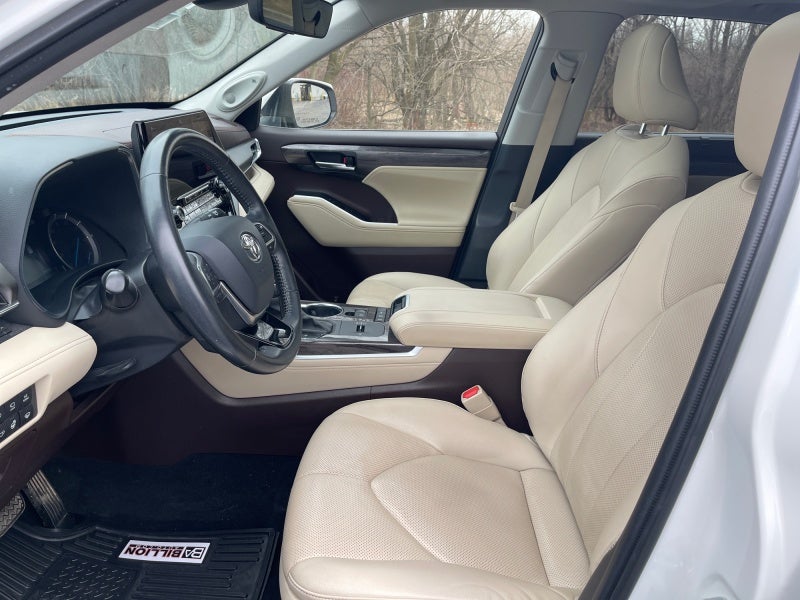 2020 Toyota Highlander Hybrid Limited