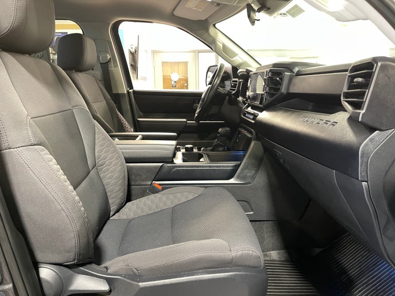 2024 Toyota Tundra 4WD SR5