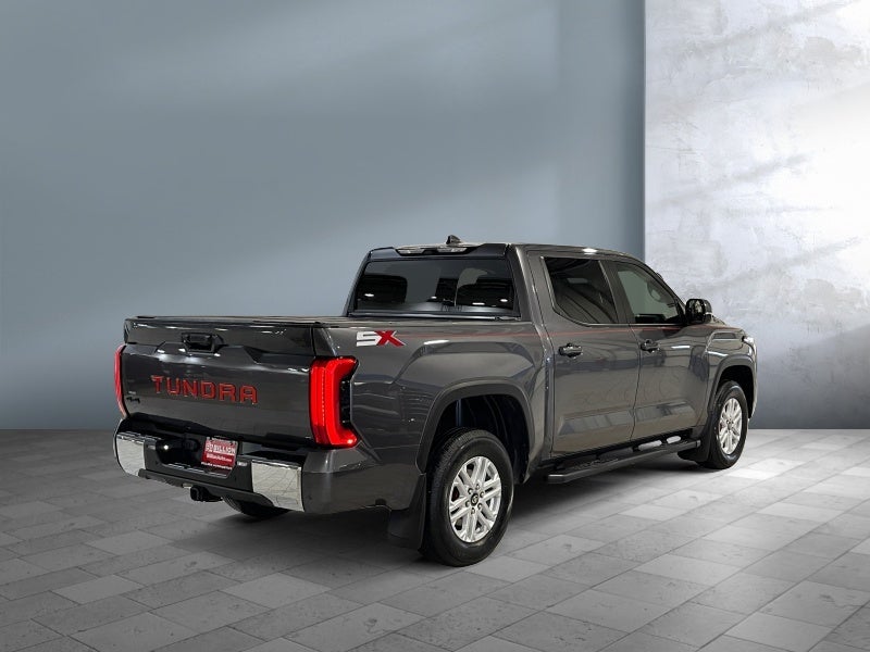 2024 Toyota Tundra 4WD SR5