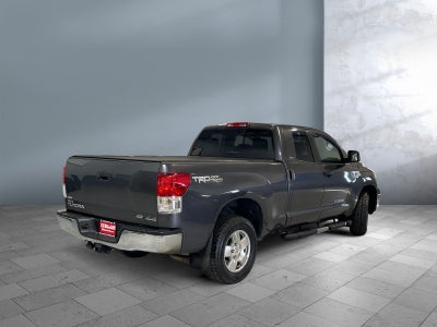 2011 Toyota Tundra 4WD Truck GRADE