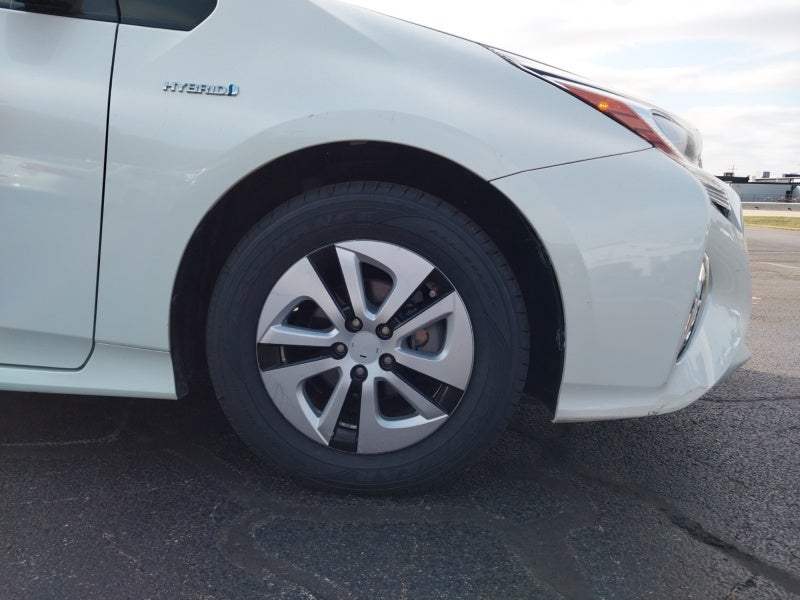 2017 Toyota Prius Two