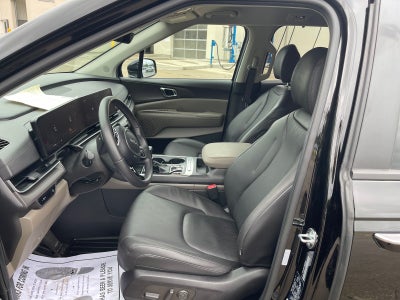 2025 Kia Carnival EX